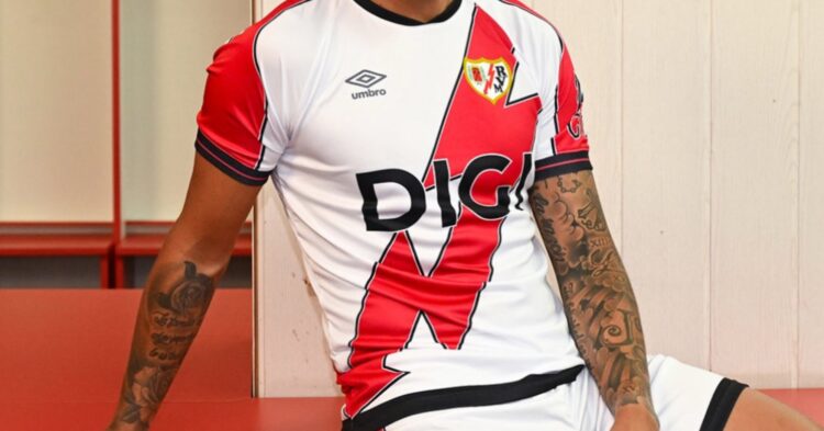 Cinco años sin Franja en la camiseta del Rayo Vallecano 1 img 0081 1