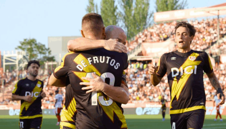 El Rayo vuelve a ganar en el debut liguero por tercera temporada consecutiva 1 Rayo Girona