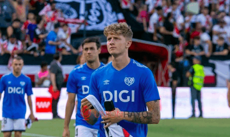 El Cádiz vuelve a fijarse en Pelayo Fernández 1 Pelayo Iñigo