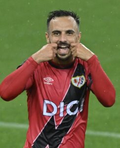 Álvaro García celebrando el gol
