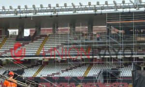 andamios obras Estadio de Vallecas