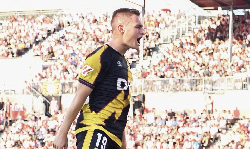 Girona 1-3 Rayo Vallecano: "De Frutos abre el telón de la mejor manera posible" 2 Jorge de Frutos