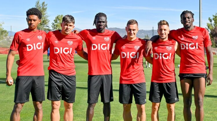 El Rayo vuelve a entrenarse en Las Rozas con el regreso de los internacionales 1 Entrenamiento Rayo Las Rozas