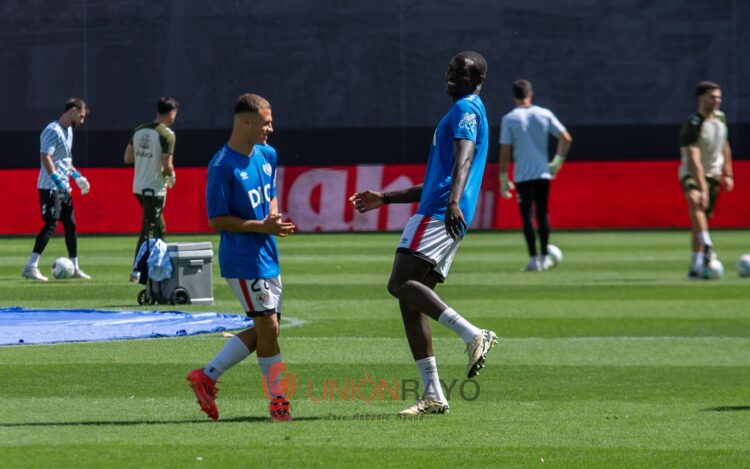 Nobel Mendy se estrenó en una convocatoria frente al Celta 1 IMG 8862