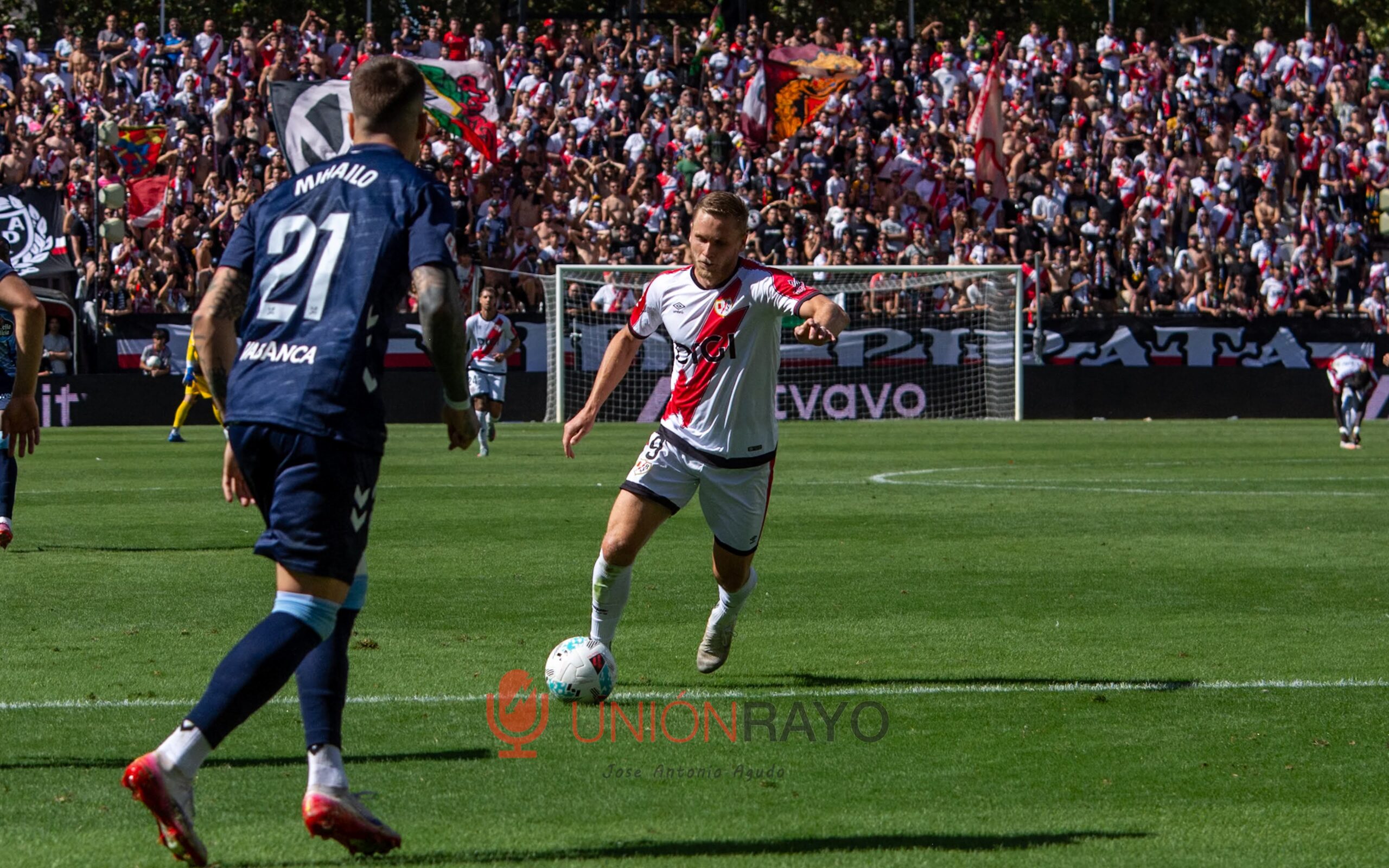 El Rayo Vallecano suma por primera vez tres victorias en Primera División sin encajar gol 2 IMG 8918 scaled