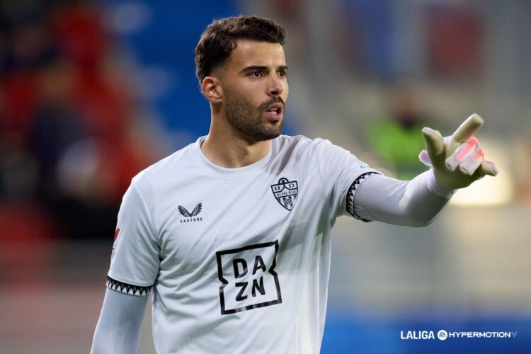 Luis Maximiano vuelve a la agenda del Rayo Vallecano 1 Maximiliano imagen