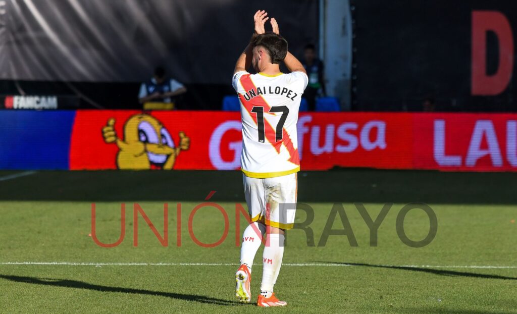 Unai ovacion