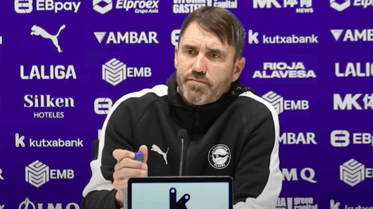 Coudet en la previa del Rayo - Alavés: “¿El Rayo? En casa son un equipo fuerte, manejan muy bien las dimensiones del campo y allí siempre te sientes muy apretado" 1 Coudet
