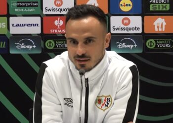 Álvaro García rueda de prensa