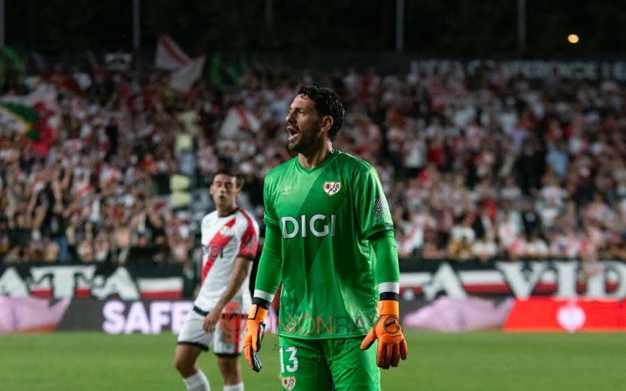 Quinta portería a cero del Rayo Vallecano en Conference League 3 IMG 9448