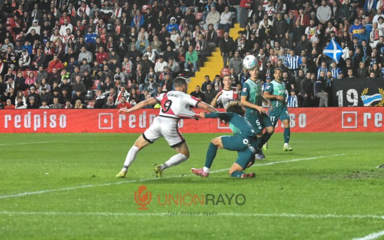 Nuevamente, el Rayo vuelve a ser perjudicado por los árbitros 3 Alemao