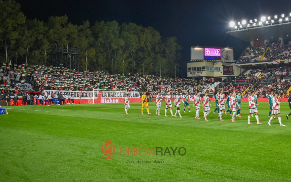 Tifo Vallecas rayo alaves