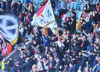 aficionados Rayo Hacken Suecia