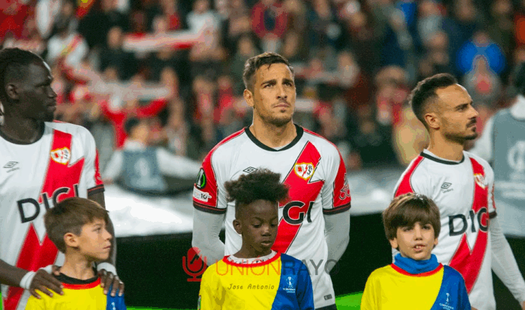 Óscar Trejo, baja en Bratislava por un problema muscular 1 Óscar Trejo