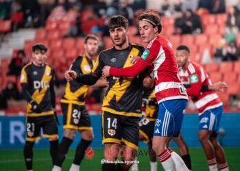 Debut Carlos Martín