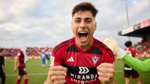 Carlos Martin CD Mirandes