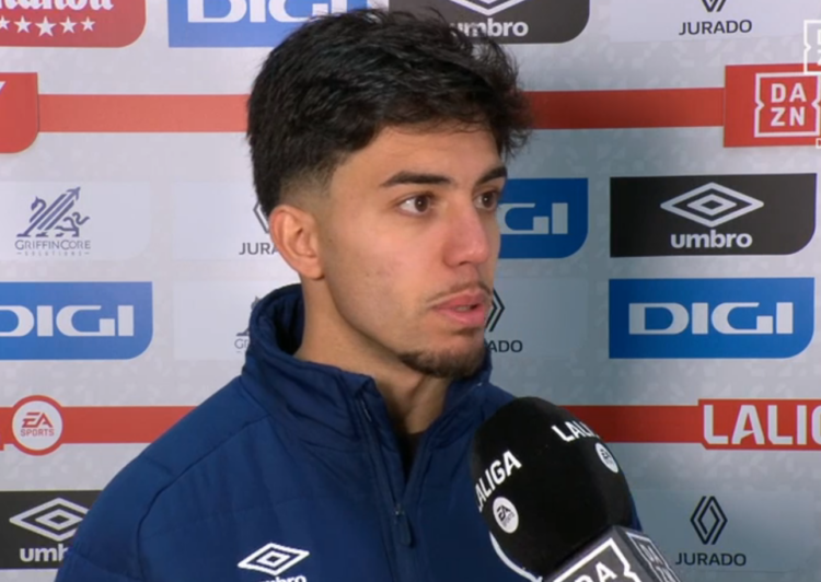 Ilias Akhomach, tras la victoria ante el AEK: “Esto es lo mejor que tiene el club, esta gente” 1 Ilias declas rayo osasuna 2025-26