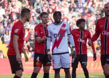 Nteka convocado futuro en el aire Rayo