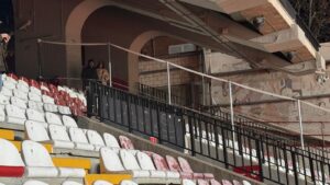 grada visitante Vallecas red