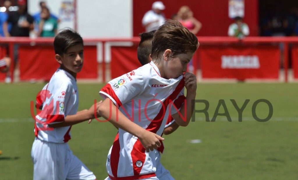 El canterano Álex Sánchez debuta con el Elche con una asistencia 2 f4dfa631 8bb2 45d7 81cf d6d857342562 1