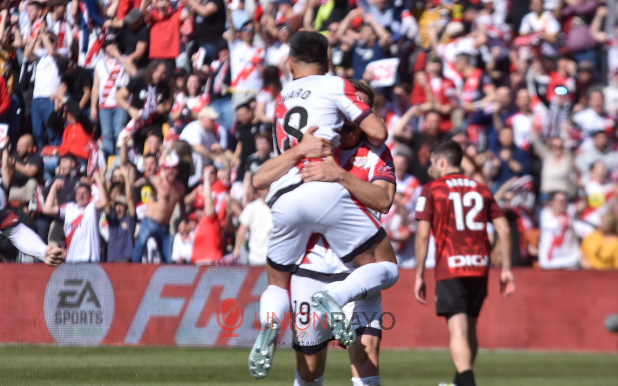 01264483 da45 4481 b6e2 5f77c8a0189f