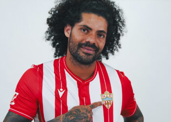 Almeria y Aridane rescinden el contrato