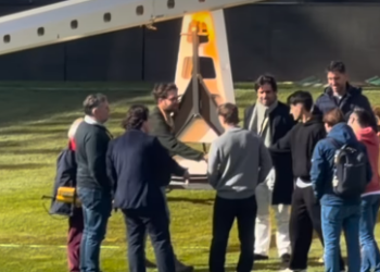 Presa Cobeño capitanes cesped Vallecas