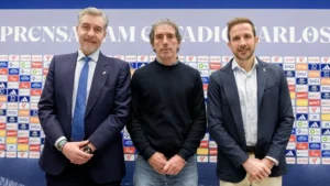 Martín Peláez, Guillermo Almada y Agustín Lleida Real Oviedo