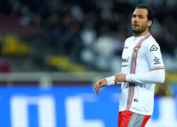 STADIO GRANDE TORINO, TORINO, ITALY - 2025/12/13: Franco Vazquez of US Cremonese looks on during the Serie A football match between Torino Fc and US Cremonese. Torino Fc wins 1-0 over US Cremonese. (Photo by Marco Canoniero/LightRocket via Getty Images)