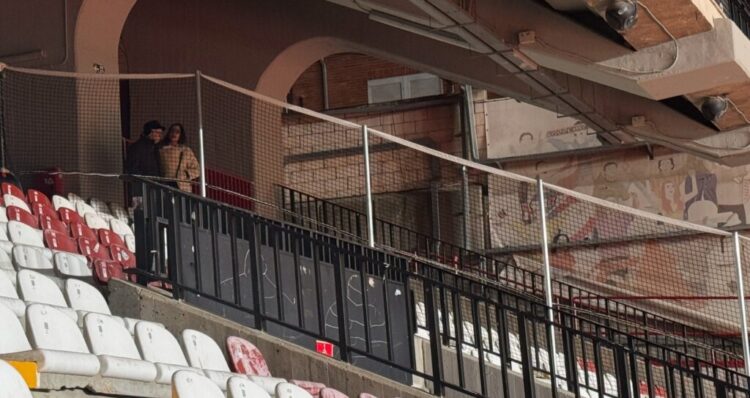 valla mampara sector visitante Vallecas