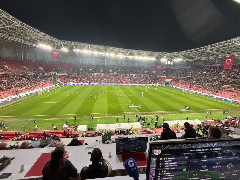 81fb5bf1 c48c 415e 8daf c6e7fc354609