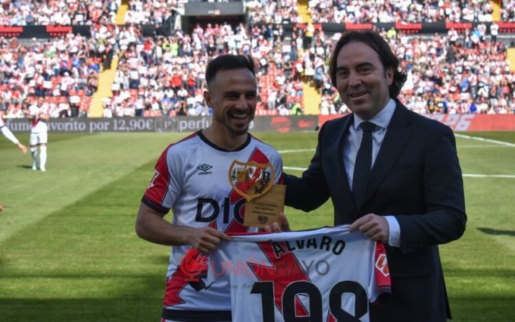 Álvaro García Homenaje