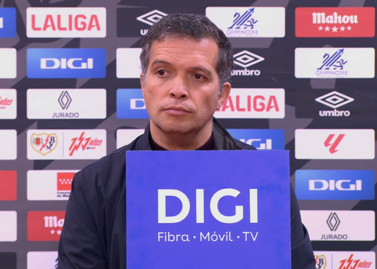 Luís Castro rueda de prensa rayo levante 2025-26