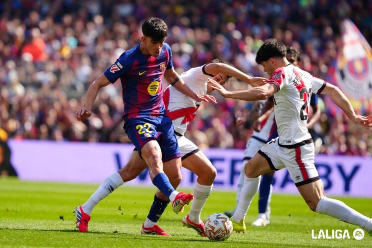 El Rayo se marcha al parón de selecciones 4 puntos por encima del descenso 1 Barça-Rayo LaLiga