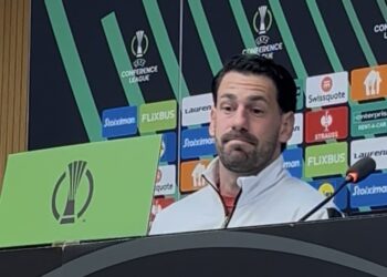 Augusto Batalla rueda de prensa