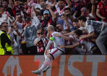 aficionados Rayo Isi