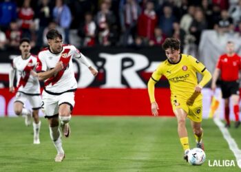 Rayo Vallecano 1-1 Girona: “Stuani amarga la celebración en Vallecas” 10 img 3893