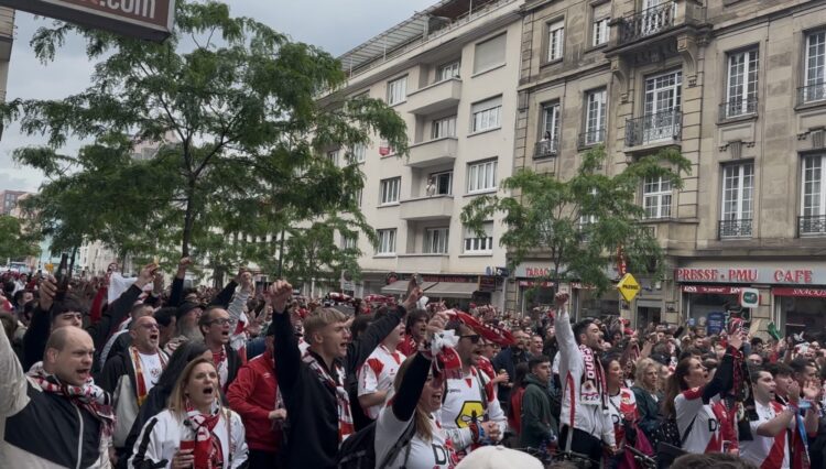 La afición del Rayo Vallecano conquistó Estrasburgo 1 img 8749