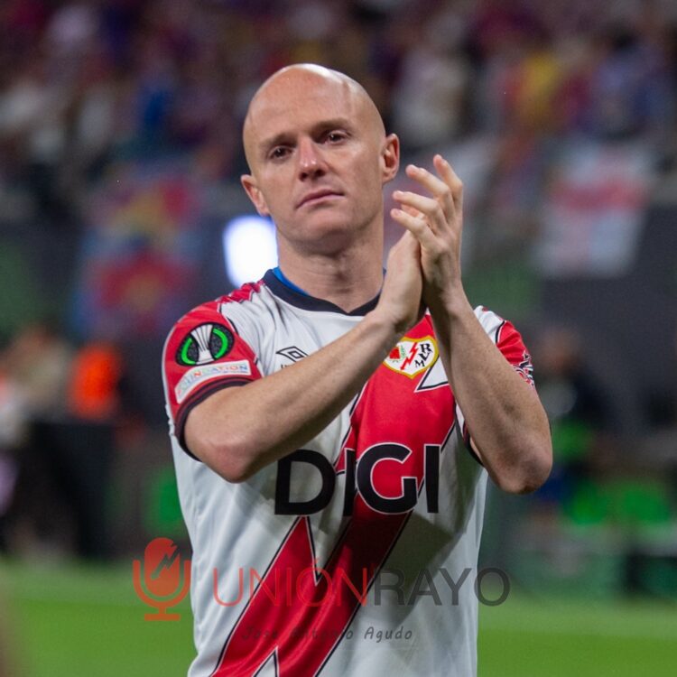 El emotivo mensaje de Isi Palazón a la afición del Rayo Vallecano: “Lo volveremos a hacer” 1 img 3773 1