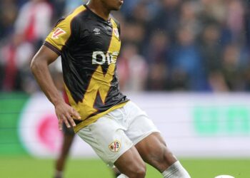Equipacion Rayo Feyenoord