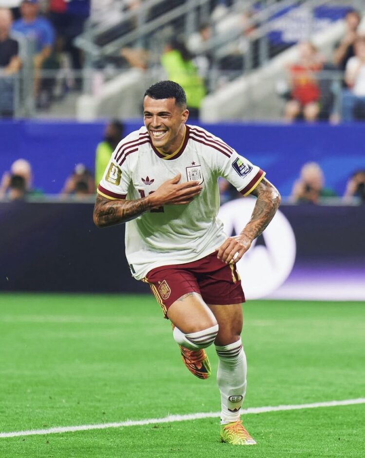 Pedro Porro: de Don Benito, pasando por Vallecas, hasta tocar la gloria con España 1 Pedro Porro celebrando el gol ante Francia. Vía: @pedroporro29_