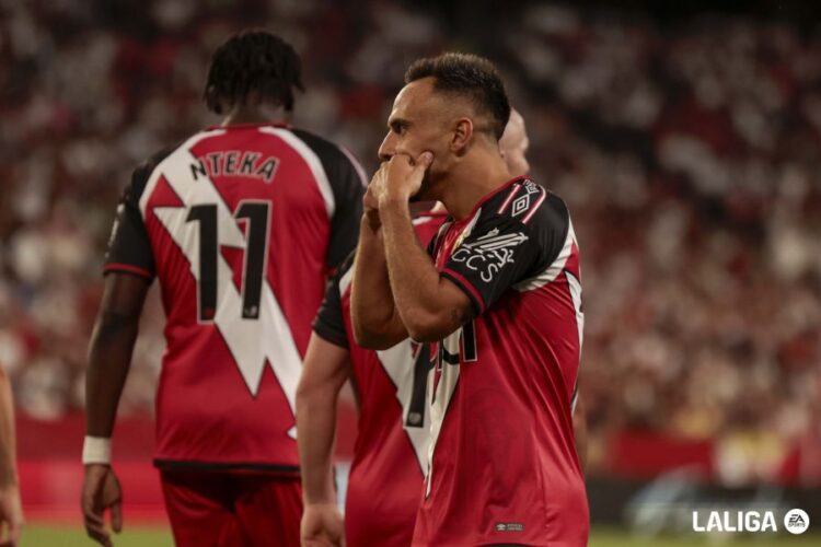 Álvaro García, tras el Sevilla 2-1 Rayo Vallecano: “Ha tenido demasiado protagonismo quien no tiene que ser protagonista” 1 IMG 5517