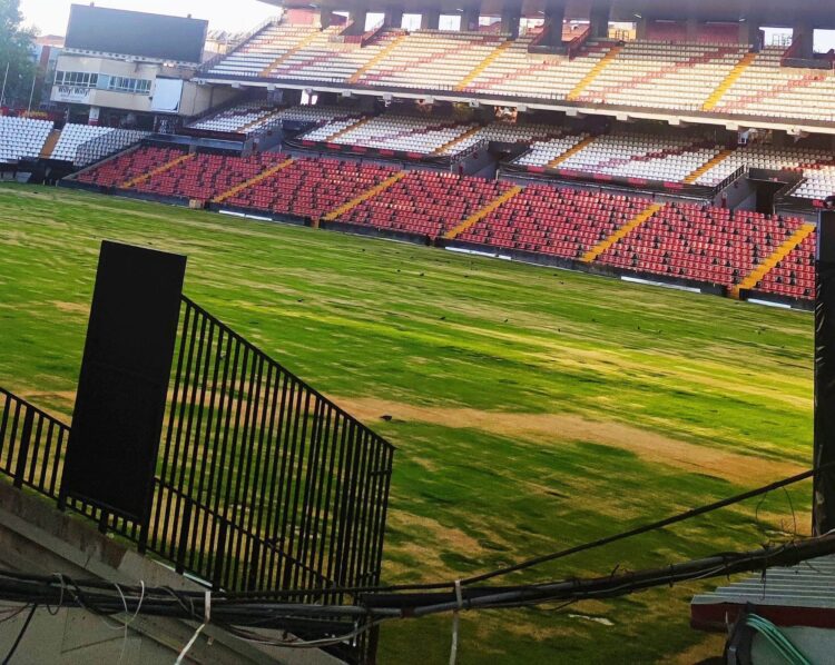 El Rayo aún confía en jugar el Rayo-Alavés en Vallecas 1 img 6348