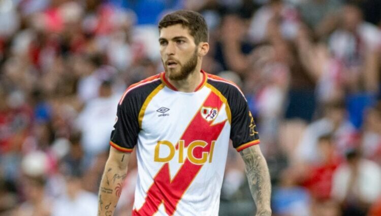 Tsitaishvili se afianza en el once de Beñat 1 Tsitaishvili portada