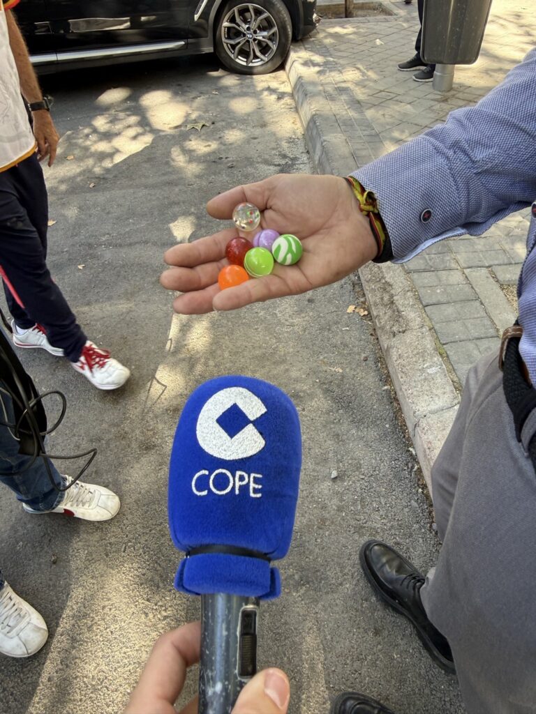 Los aviones de papel y las pelotas de goma que detuvieron el Rayo-Athletic en tres ocasiones 3 43cd8a64 a3d5 47df 85f1 c0b5879b4f0c