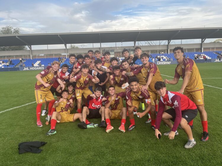 El Juvenil A sigue líder y el Rayo B vuelve a caer 1 81c05558 9fd6 43c8 8f2a 2bc5b2028006