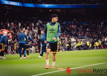 Ilias Akhomach ex jugador del Rayo Vallecano